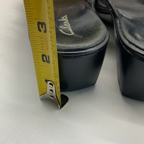 Clark’s Black Leather slip on sandals 2” heel. BSN0878F - Picture 6 of 9